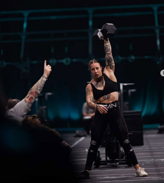 Traditional CrossFit Shoes vs Barefoot Shoes: A Real-World Training Test