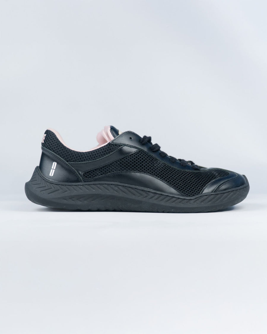 2026 Shoe Trend Report: Barefoot Is No Longer a Niche — It’s the Mainstream Fashion Statement Europe Was Waiting For