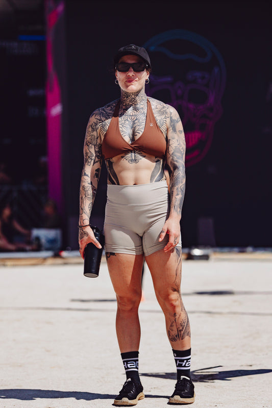 Why Your Shoes Are "Switching Off" Your Pelvic Floor (And How to Fix It)